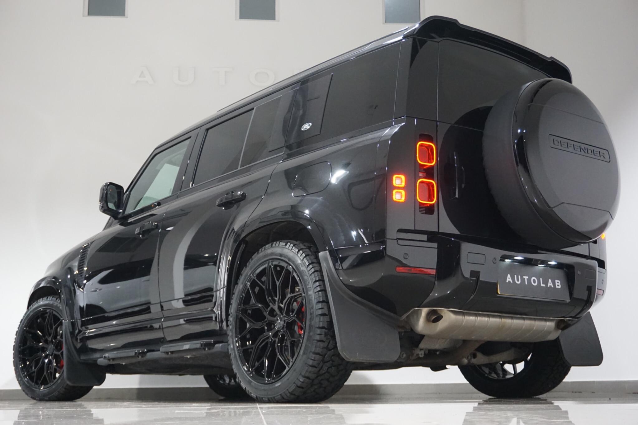 Land Rover Defender 110 2.0 P400e 15.4kWh XS Edition SUV 5dr Petrol Plug-in Hybrid Auto 4WD Euro 6 (s/s) (404 ps)